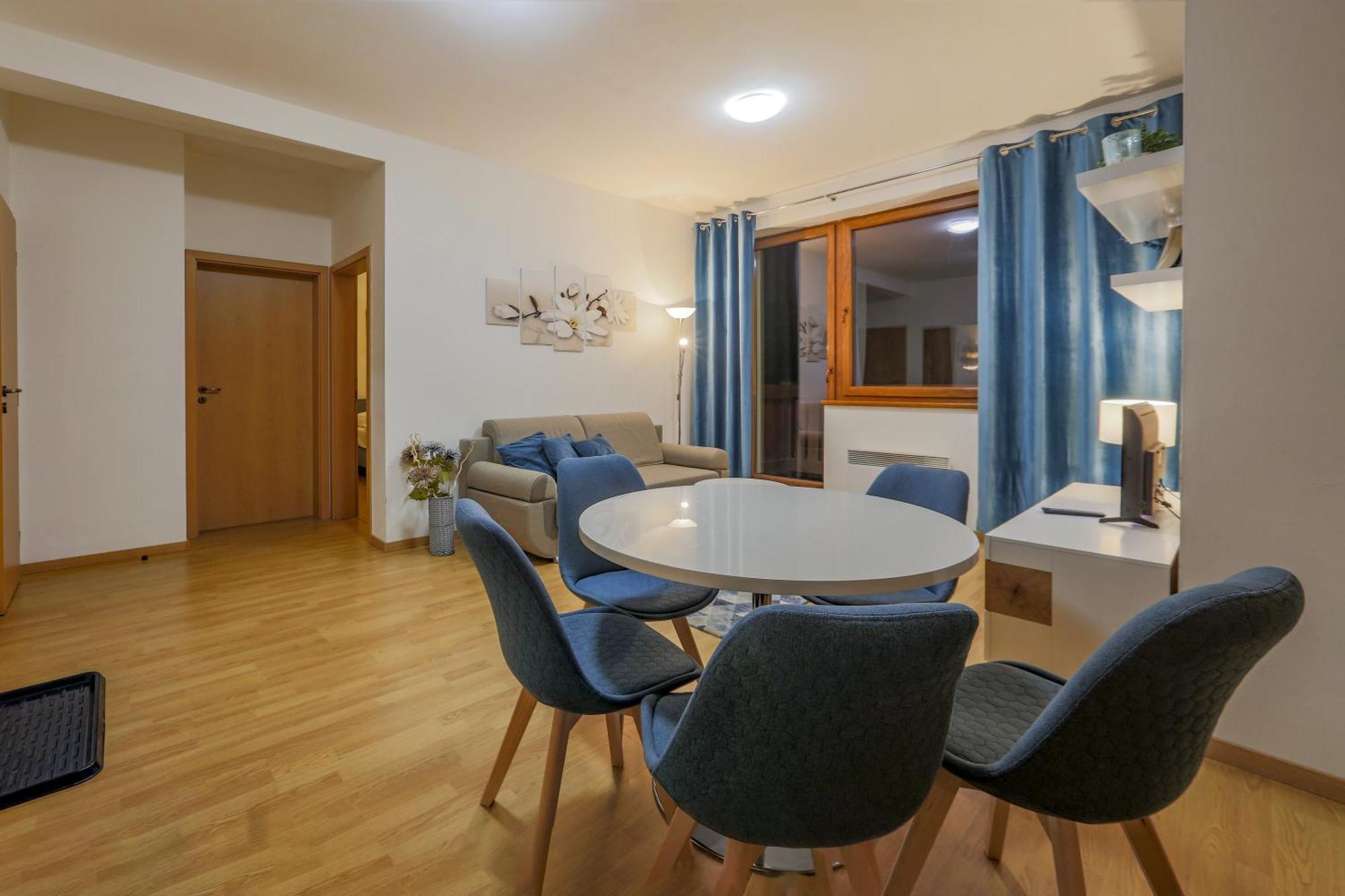 Apartmanovy Dom Fatrapark 1 S Wellness - Hlavna Recepcia Ружомберок Екстер'єр фото