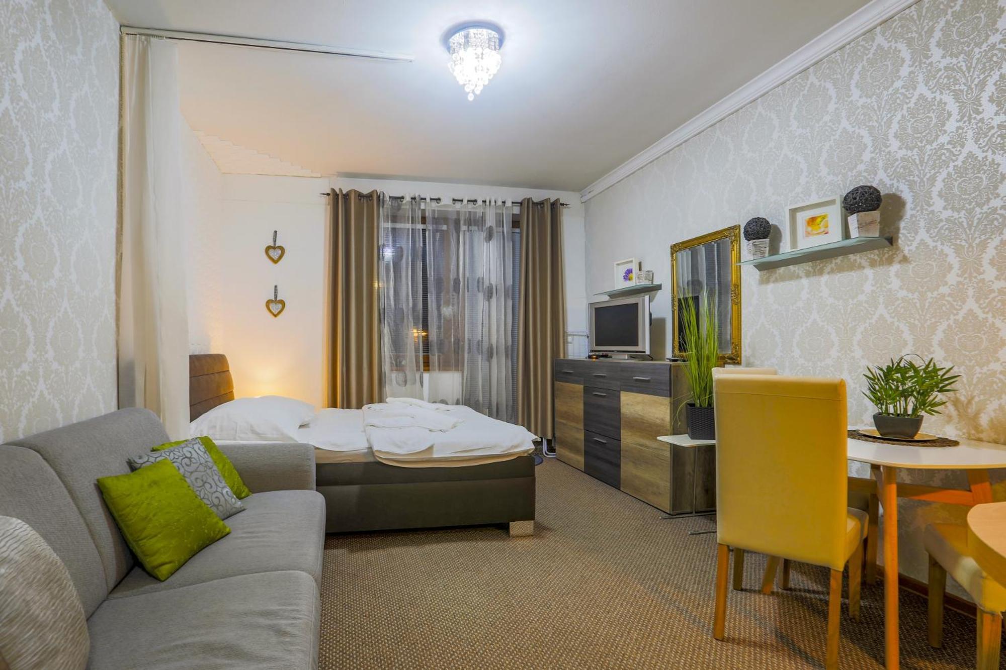 Apartmanovy Dom Fatrapark 1 S Wellness - Hlavna Recepcia Ружомберок Екстер'єр фото