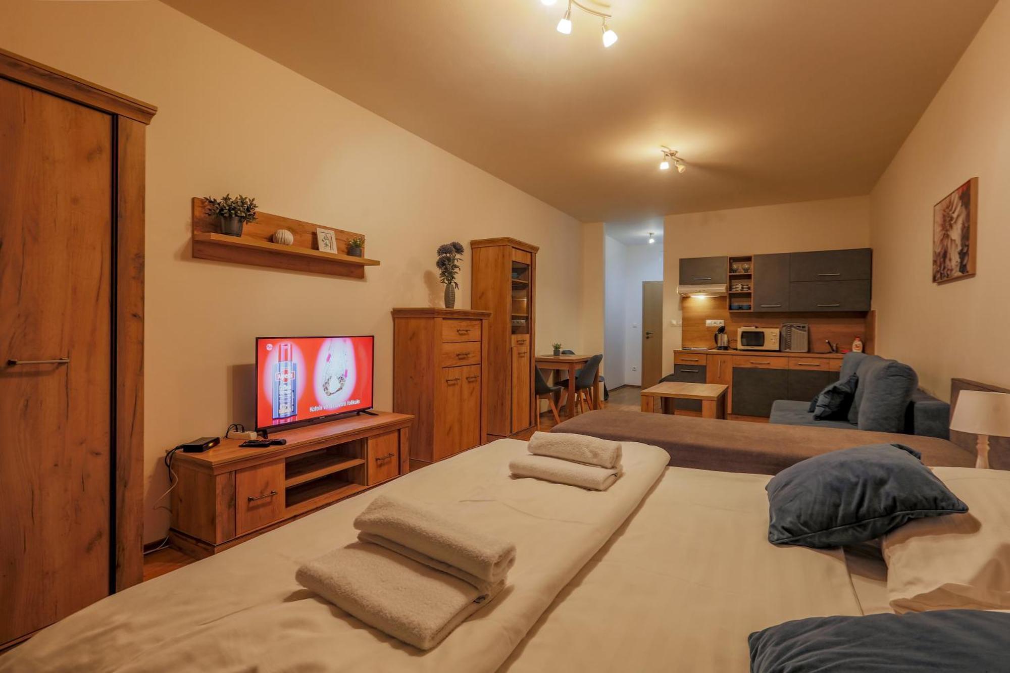 Apartmanovy Dom Fatrapark 1 S Wellness - Hlavna Recepcia Ружомберок Екстер'єр фото