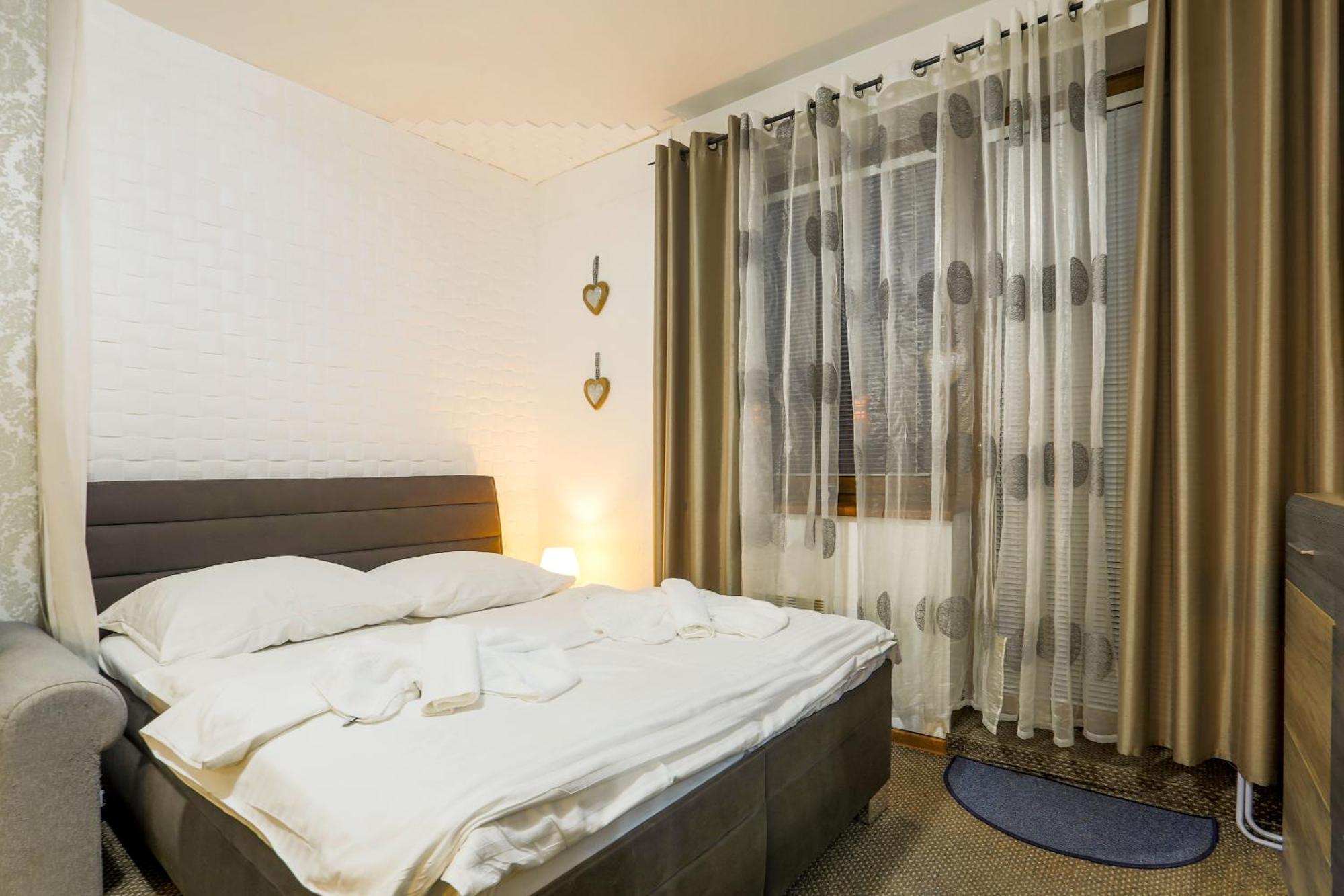 Apartmanovy Dom Fatrapark 1 S Wellness - Hlavna Recepcia Ружомберок Екстер'єр фото