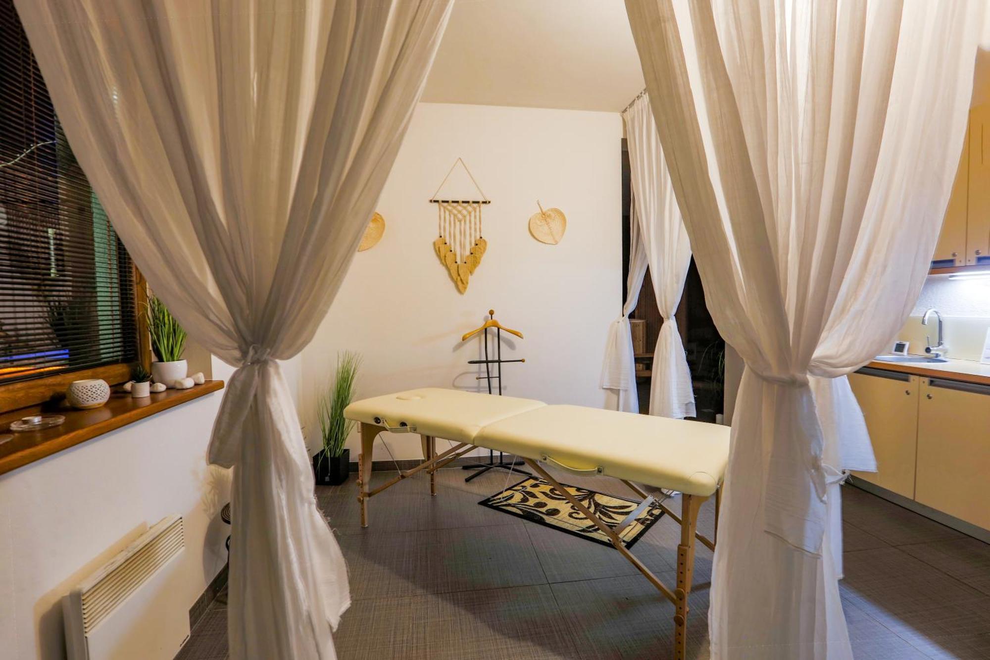 Apartmanovy Dom Fatrapark 1 S Wellness - Hlavna Recepcia Ружомберок Екстер'єр фото